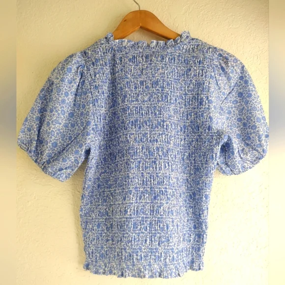 J. Crew Puff-sleeve smocked top in Liberty® D'Anjo Coast fabric - Picture 6 of 6